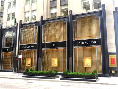 where to buy louis vuitton detroit michigan mall|louis vuitton chicago locations.